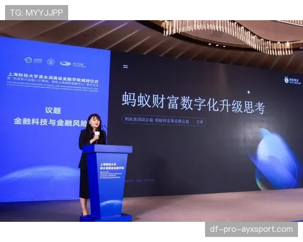 顶级投资顾问的陪伴:他是如何通过投资者教育平滑心智的 顶级投资顾问的陪伴:他是如何通过投资者教育平滑心智的